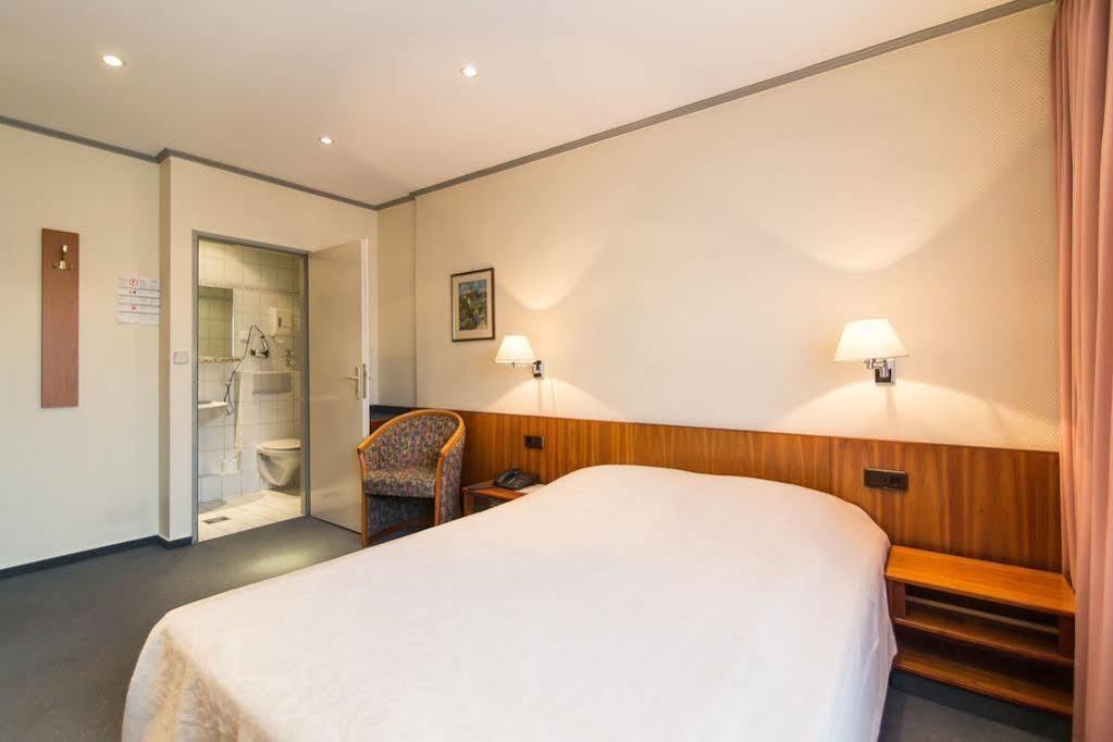 Klein Frankfurt Hotel