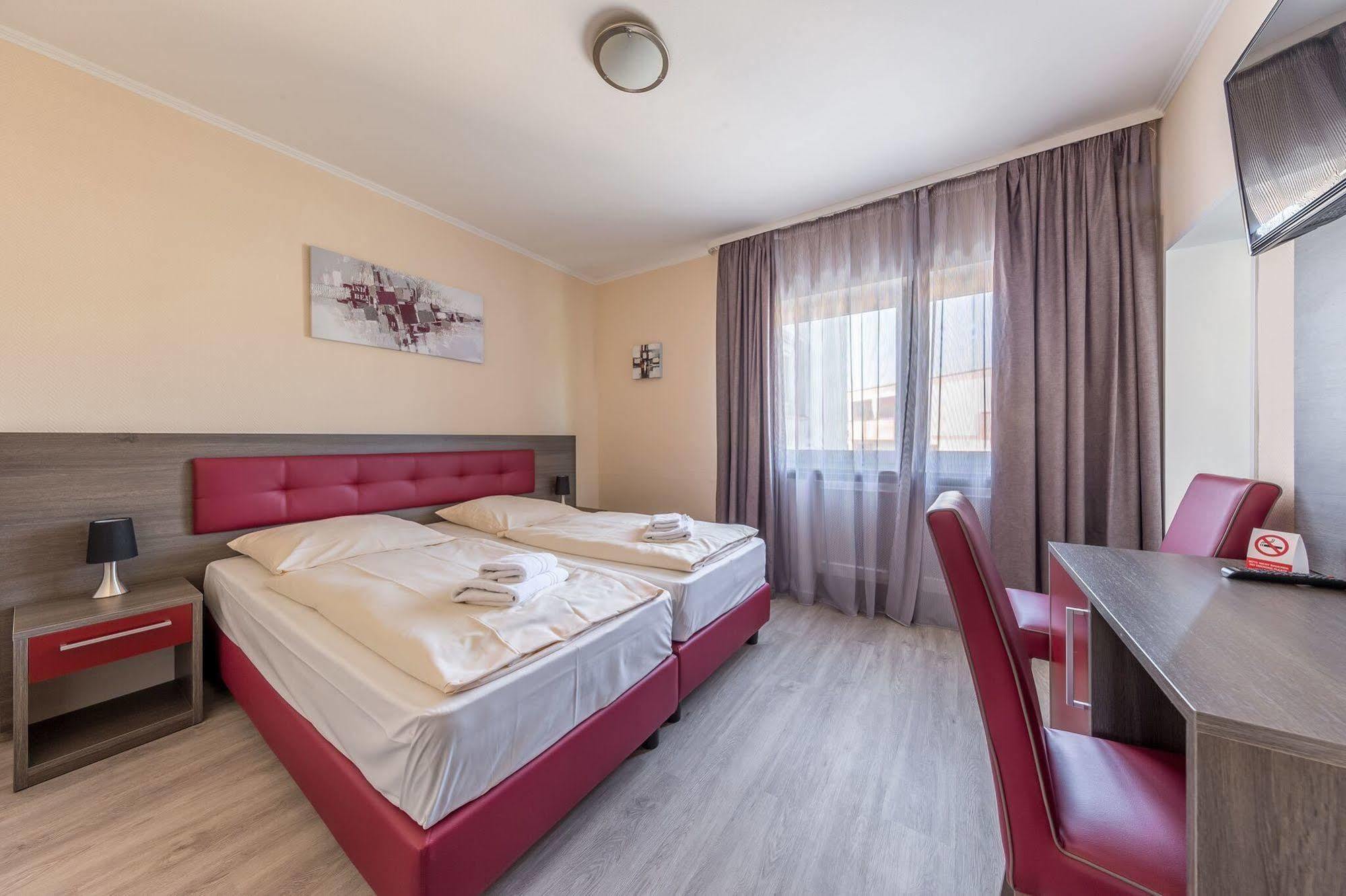 Klein Frankfurt 3*